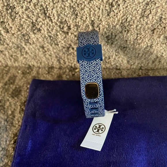 Tory Burch Fitbit Flex silicone bracelet - Picture 3 of 3